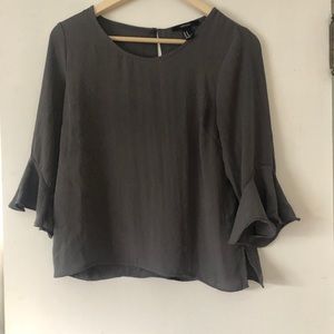 Forever21 ruffle sleeve blouse